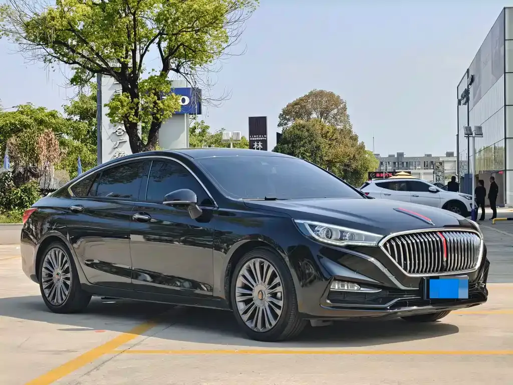 Hongqi H5 — фото 2