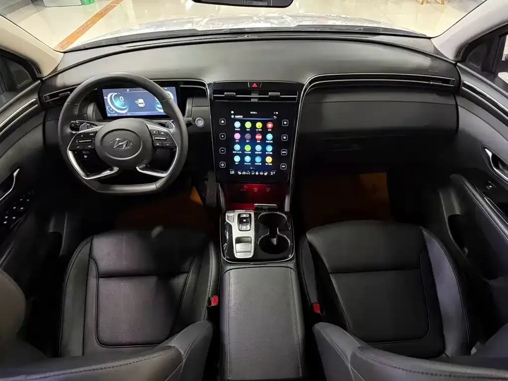 Hyundai Tucson — фото 6