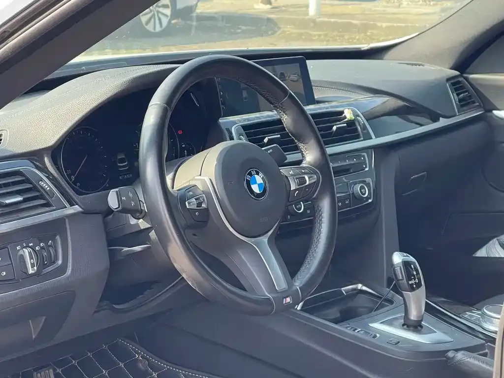 BMW 3 Series GT — фото 8