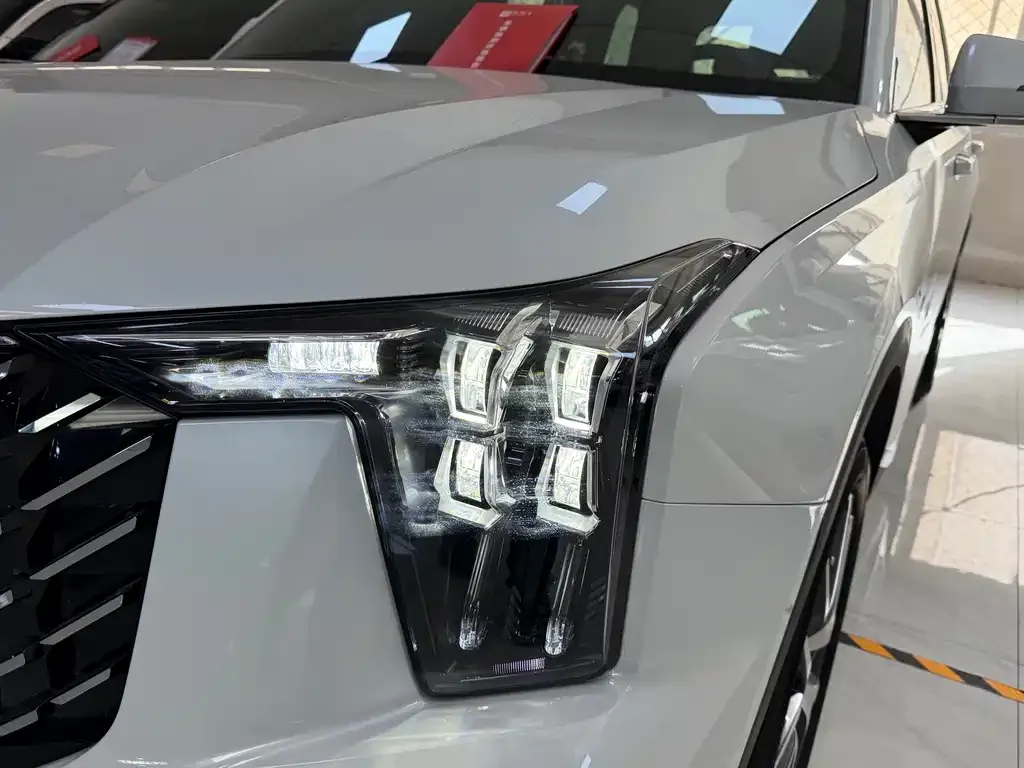 GAC Motor Trumpchi GS8 — фото 3