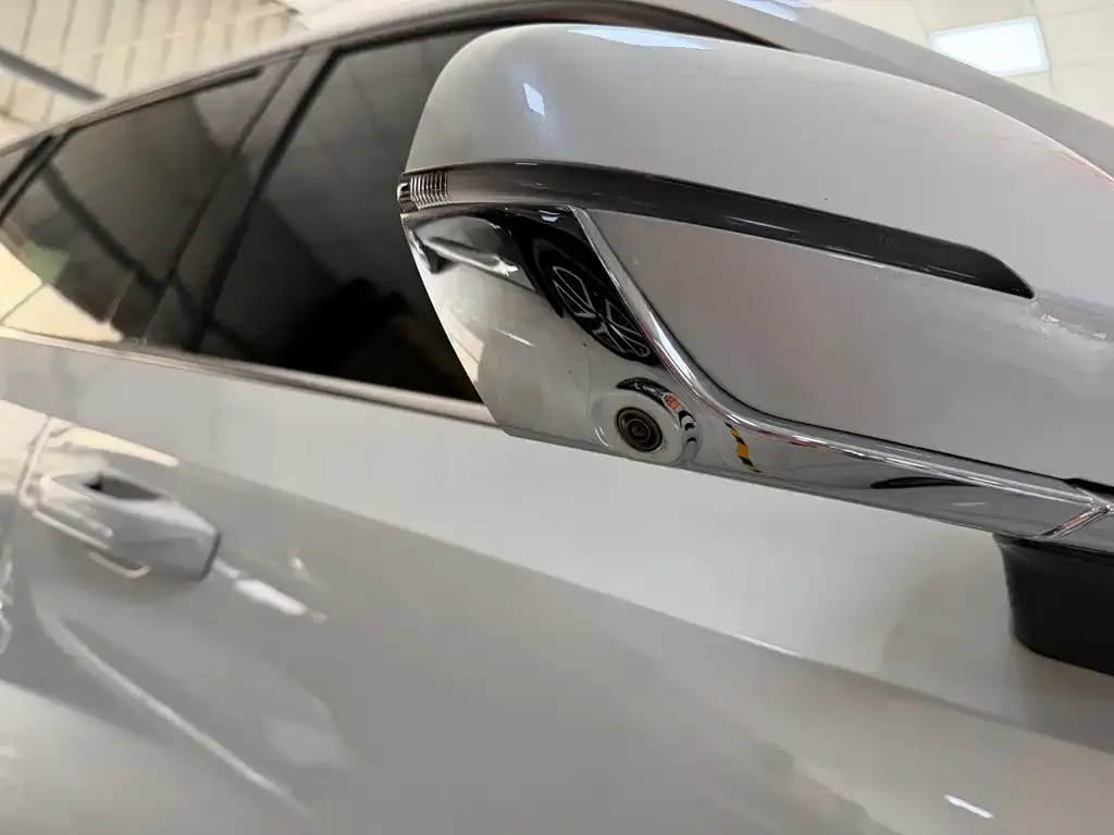 GAC Motor Trumpchi GS8 — фото 2