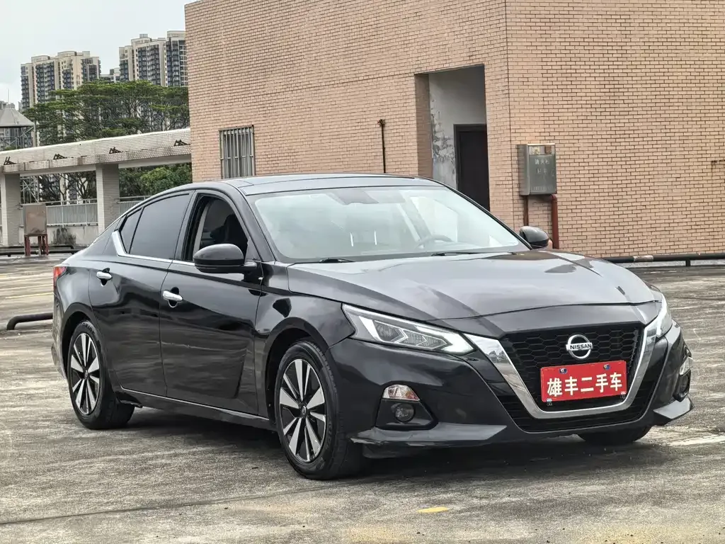 Nissan Teana — фото 4