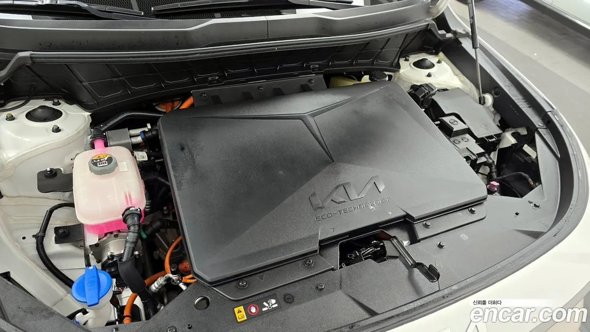 Kia Niro — фото 10