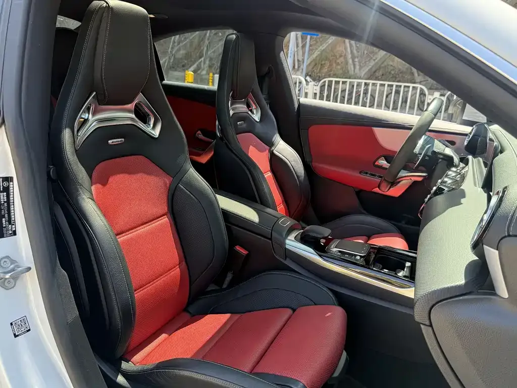 Mercedes-Benz CLA AMG — фото 4
