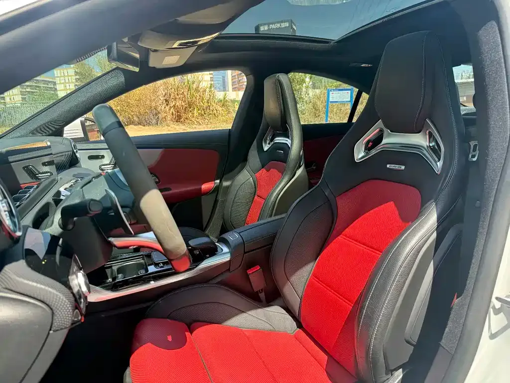 Mercedes-Benz CLA AMG — фото 5