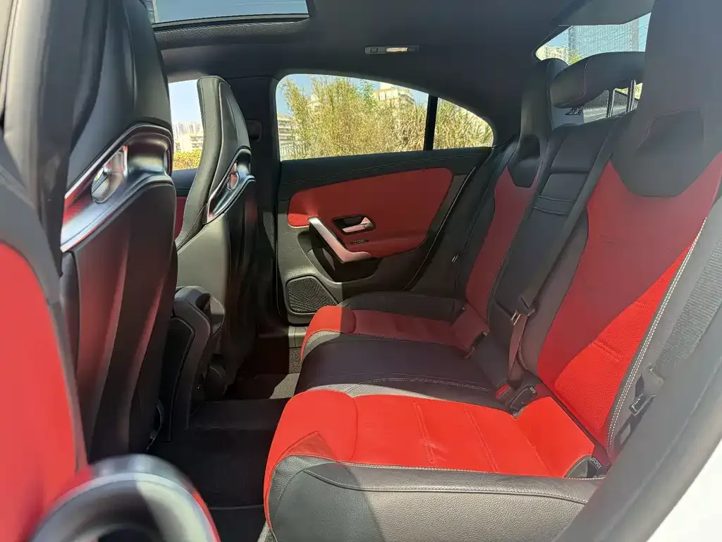 Mercedes-Benz CLA AMG — фото 3