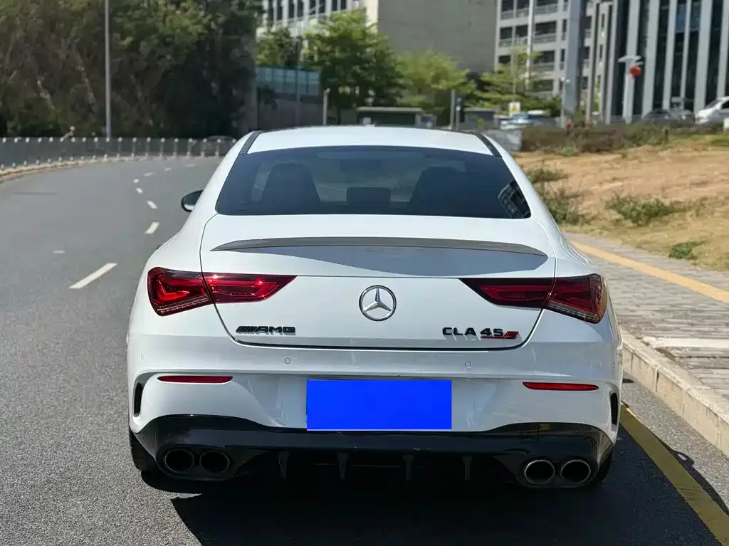 Mercedes-Benz CLA AMG — фото 6