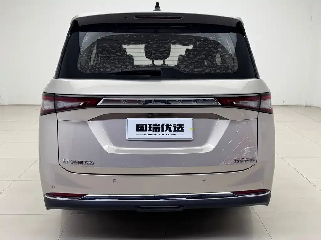 Wuling Jiachen — фото 2