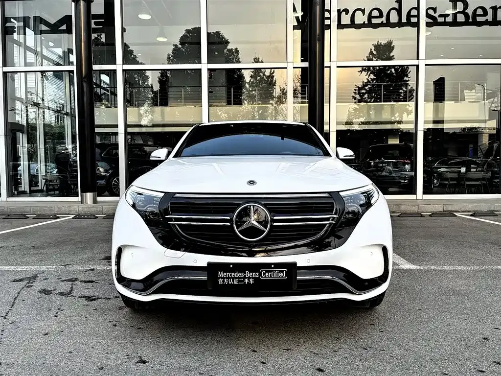 Mercedes-Benz EQC — фото 3