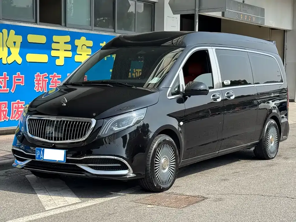 Mercedes-Benz Vito — фото 1