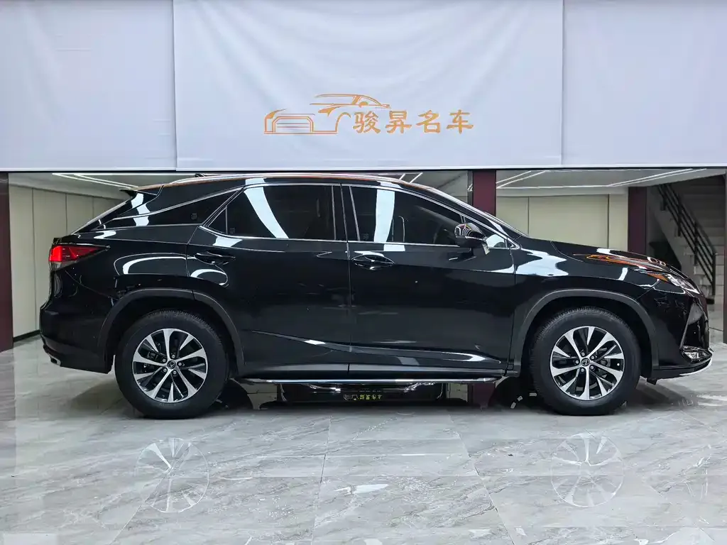 Lexus RX — фото 6