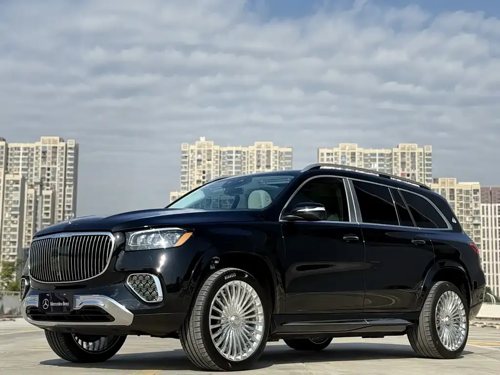 Mercedes-Benz GLS — фото 1
