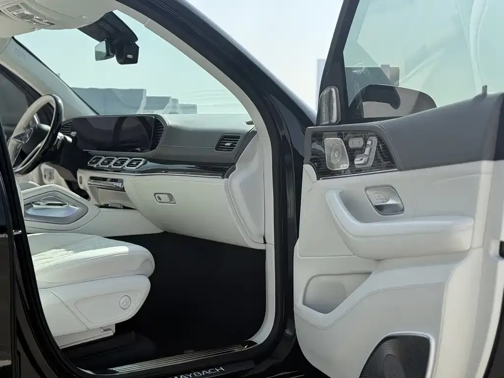 Mercedes-Benz GLS — фото 2