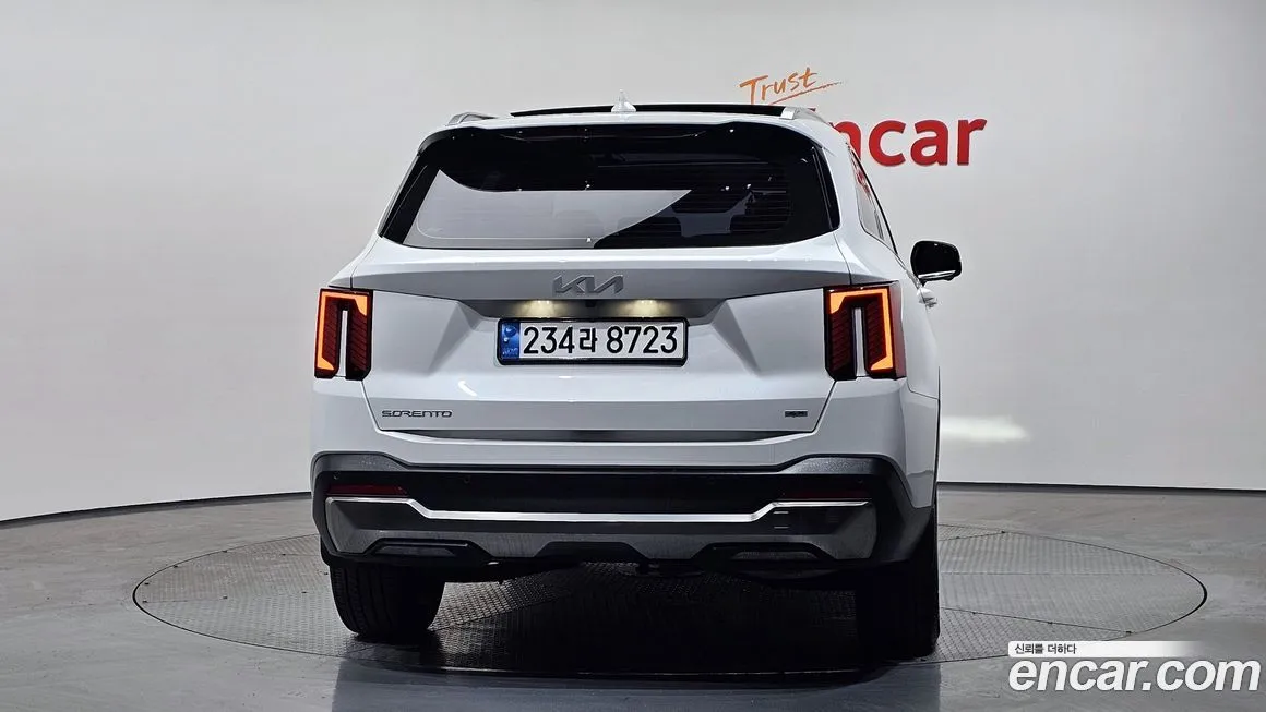 Kia Sorento — фото 4