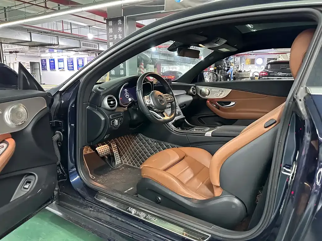 Mercedes-Benz C-Class (Import) — фото 5