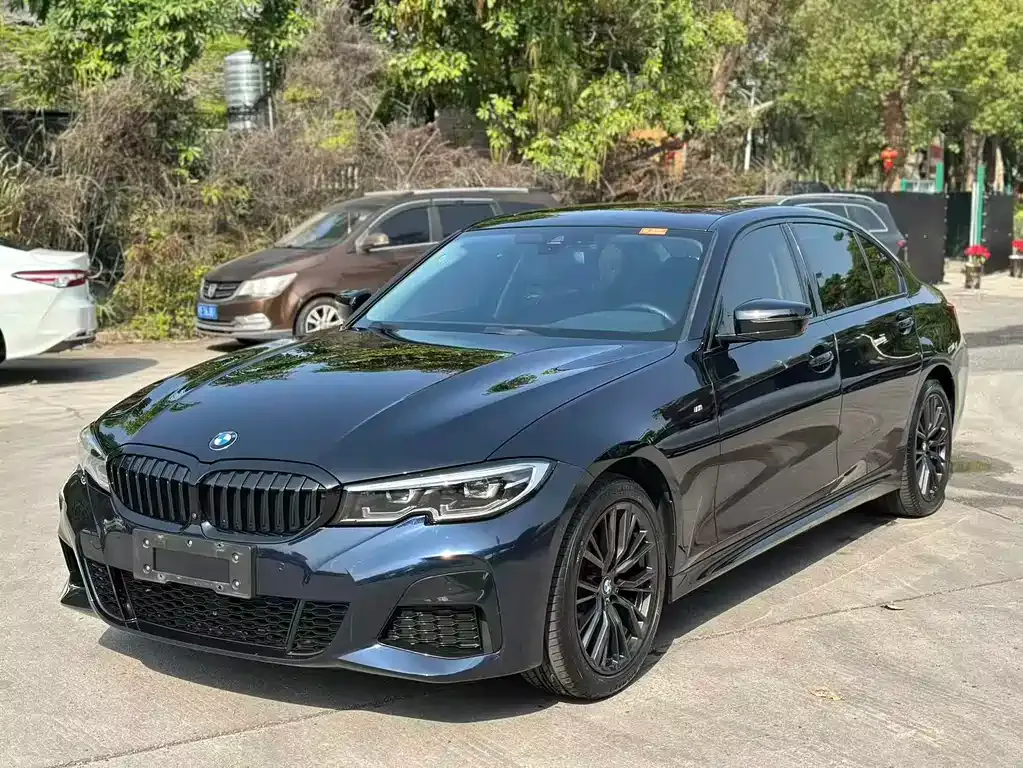 BMW 3 Series — фото 1