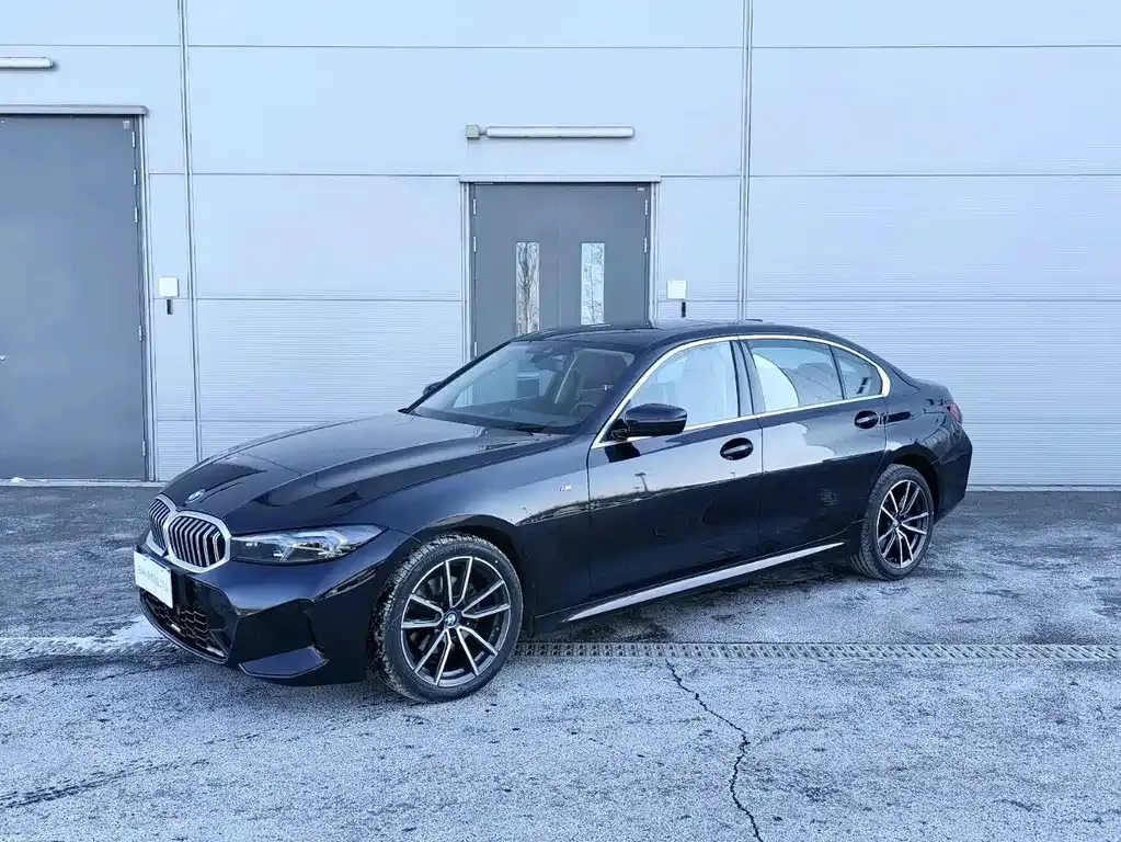 BMW 3 Series — фото 1
