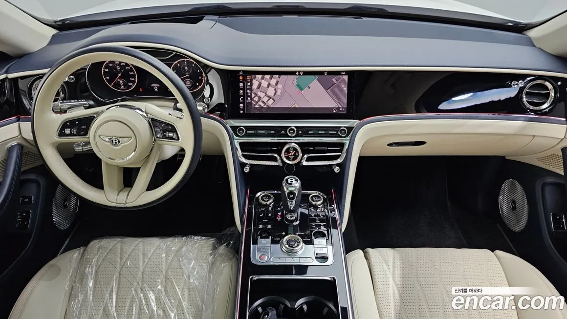 Bentley Flying Spur — фото 2