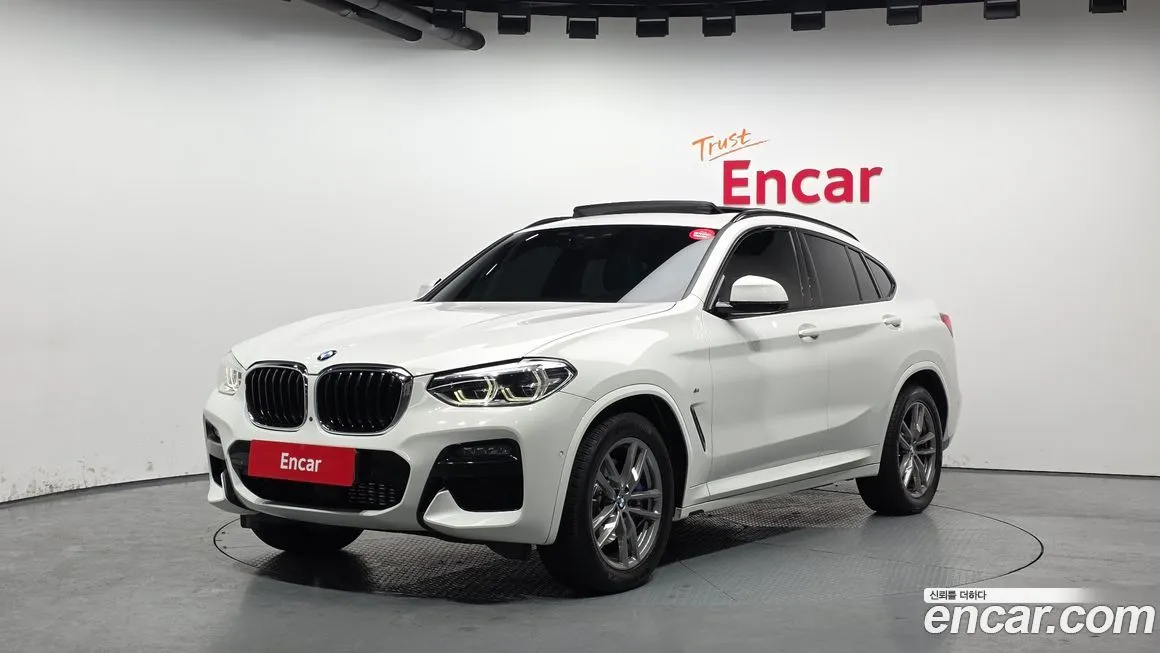 BMW X4 — фото 1