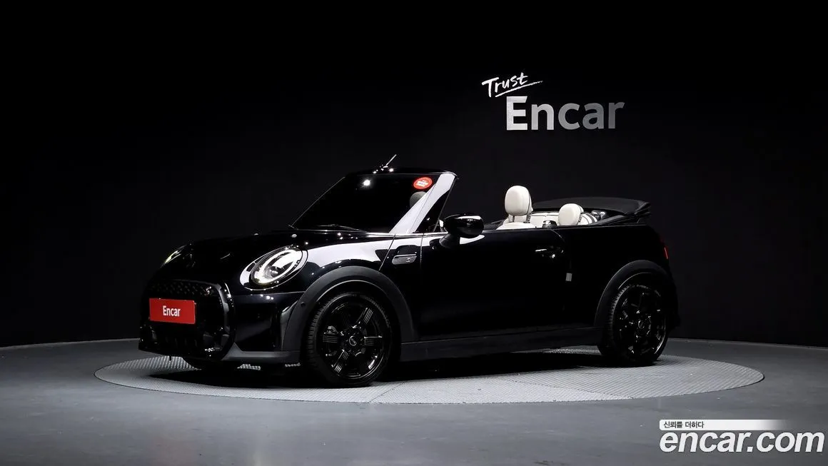 Mini Cooper Convertible — фото 1