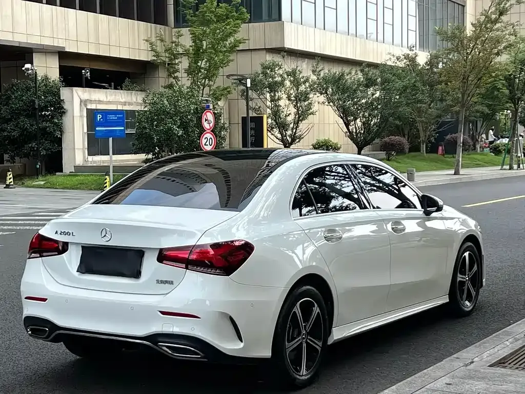 Mercedes-Benz A-Class — фото 4