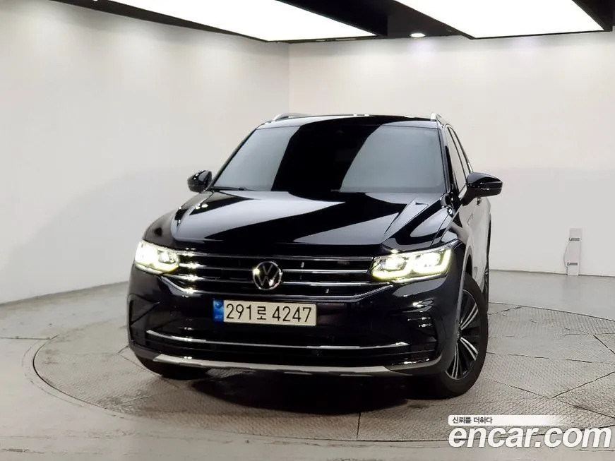 Volkswagen Tiguan — фото 2