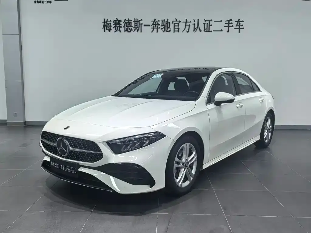 Mercedes-Benz A-Class — фото 1