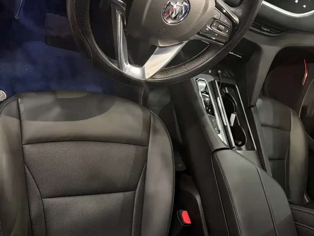 Buick Enclave — фото 4