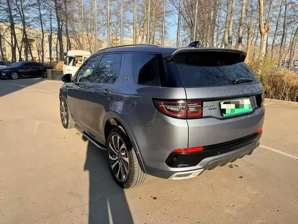 Land Rover Discovery Sport Hybrid — фото 9