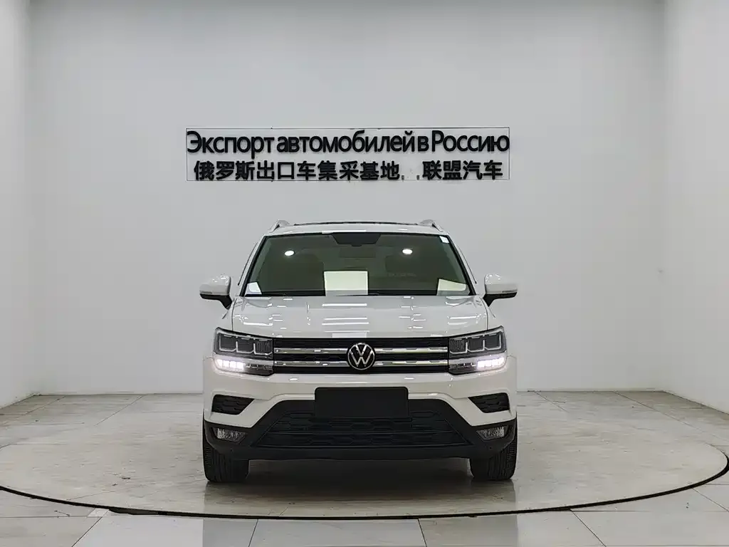 Volkswagen Tharu — фото 3