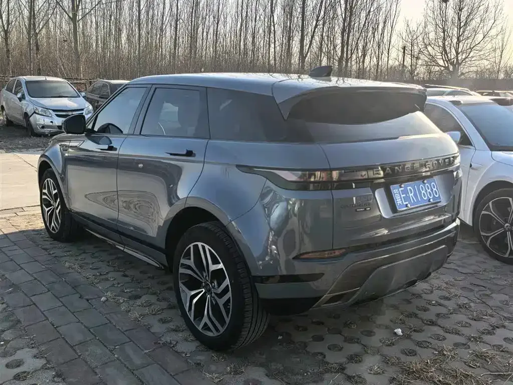 Land Rover Evoque — фото 8