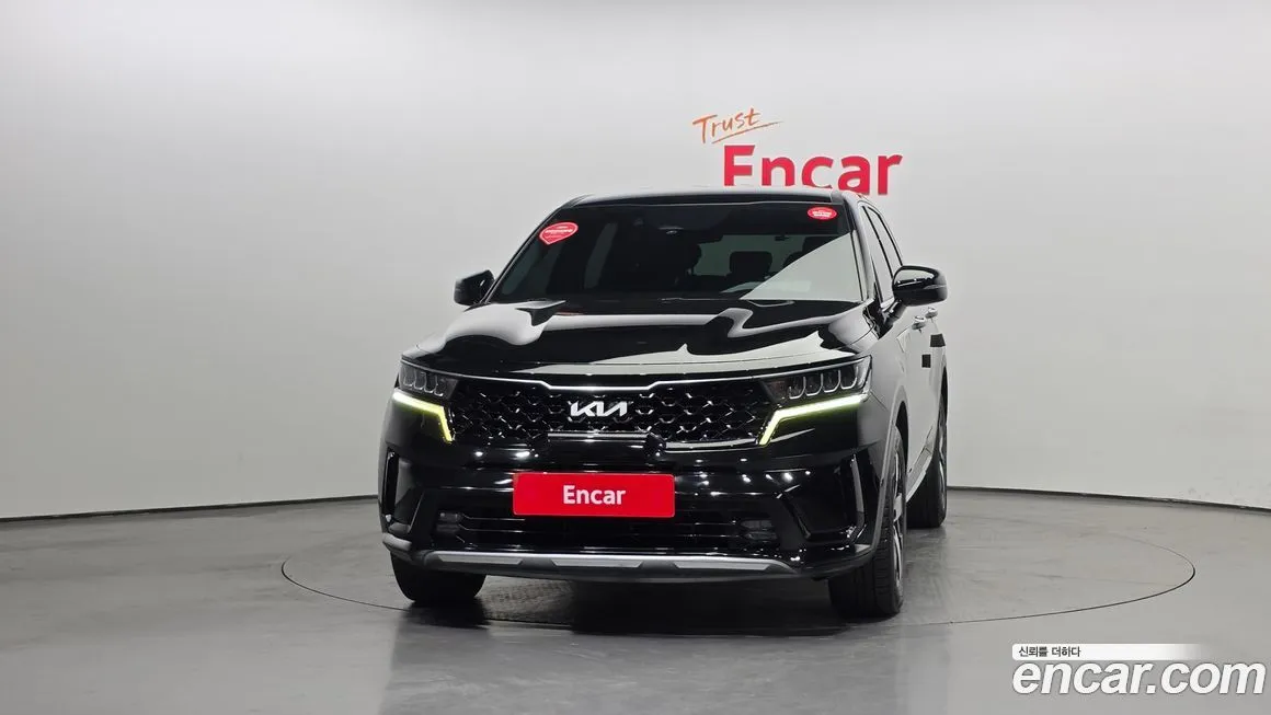 Kia Sorento — фото 10