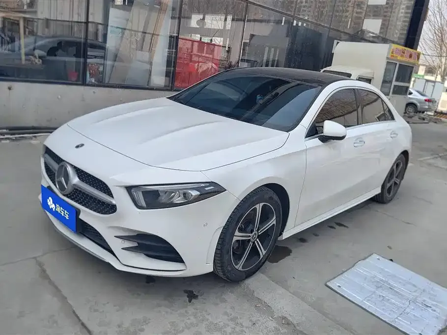 Mercedes-Benz A-Class — фото 1