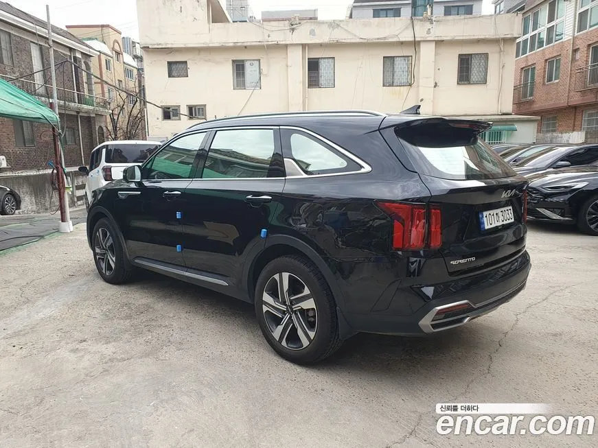 Kia Sorento — фото 6
