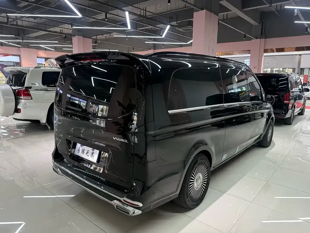 Mercedes-Benz Vito — фото 7