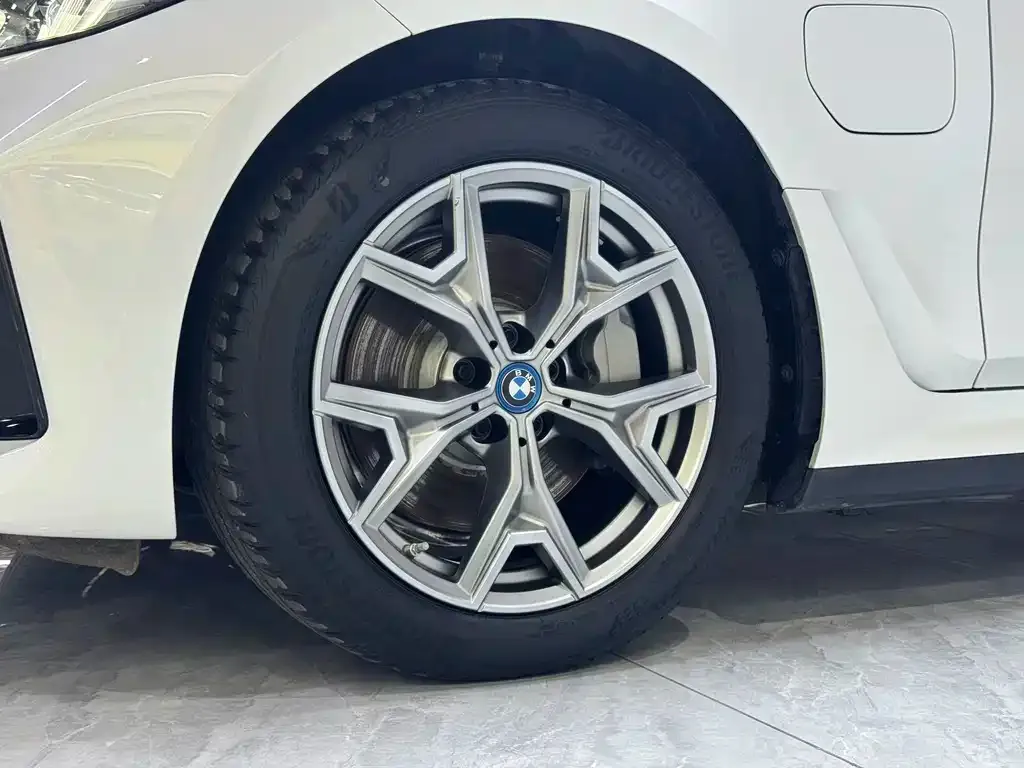 BMW i3 — фото 9