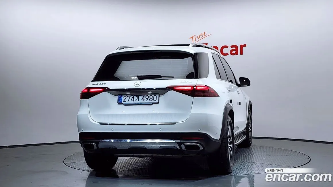 Mercedes-Benz GLE-Class — фото 4