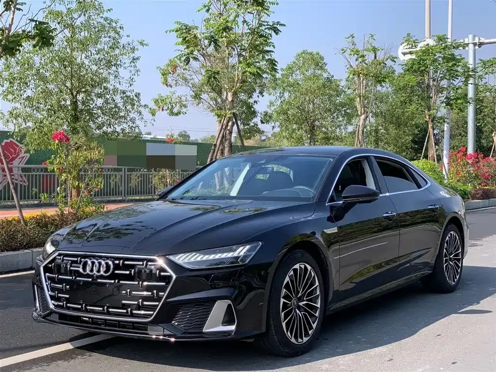 Audi A7L — фото 3