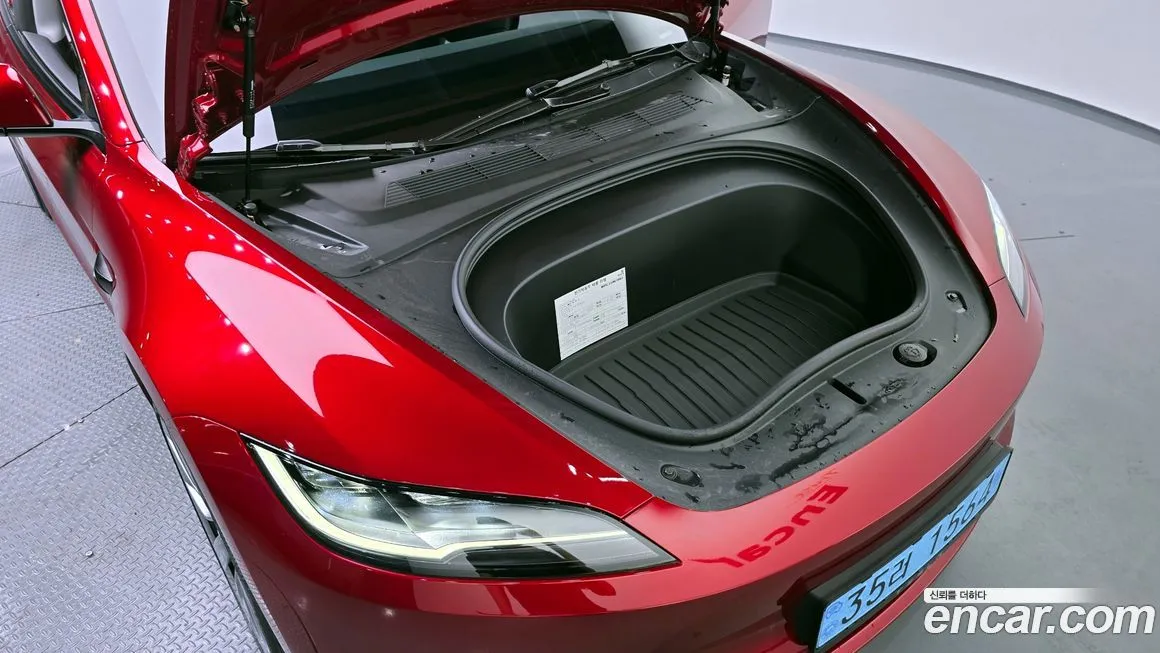 Tesla Model 3 — фото 7