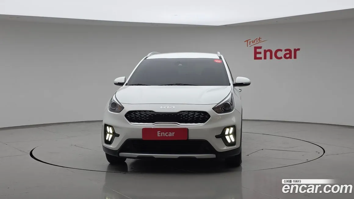 Kia Niro — фото 6