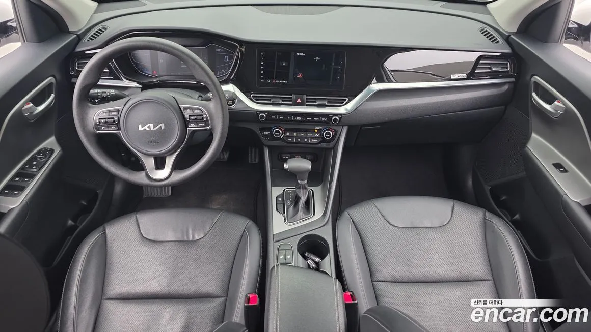 Kia Niro — фото 10