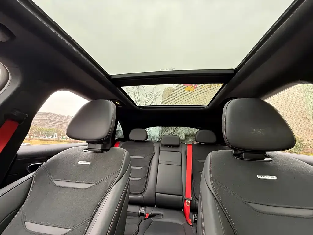 Mercedes-Benz GLC AMG — фото 6