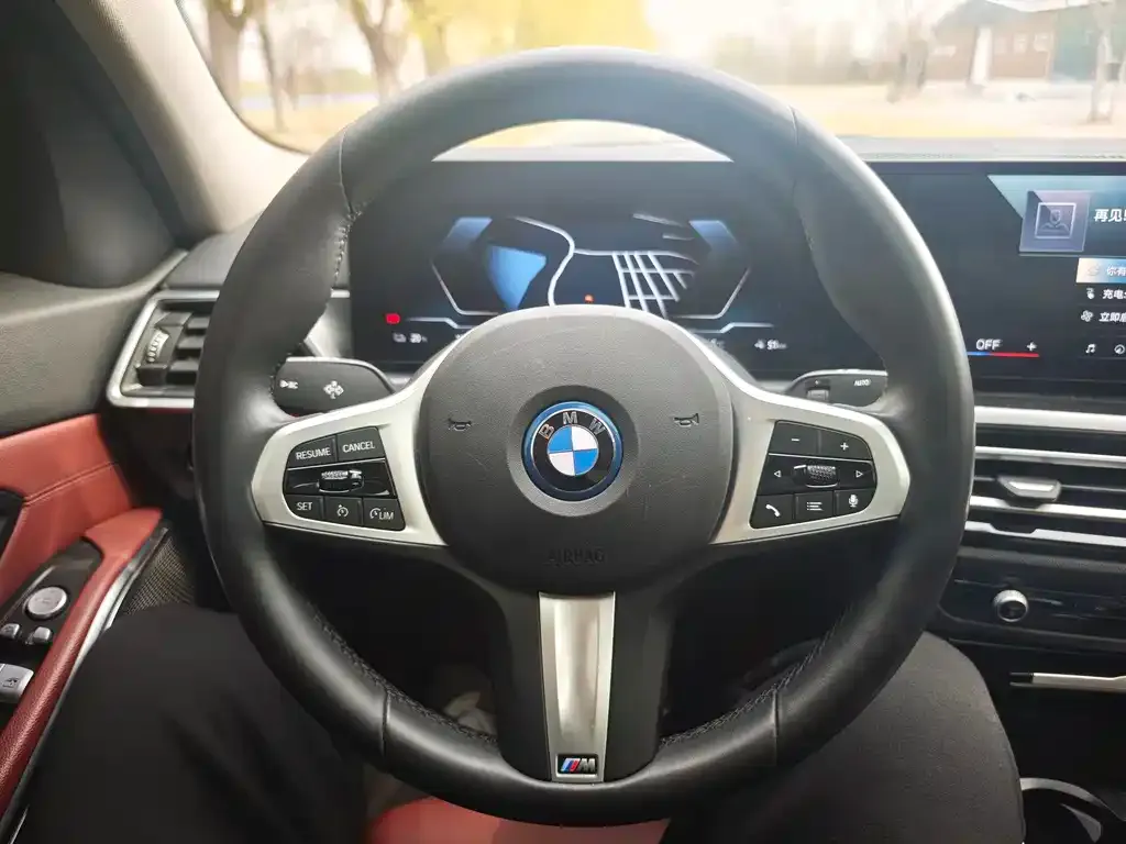 BMW i3 — фото 3