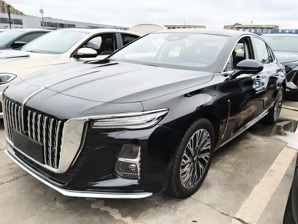Hongqi H5 — фото 1