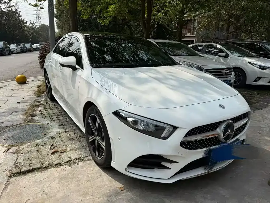 Mercedes-Benz A-Class — фото 1