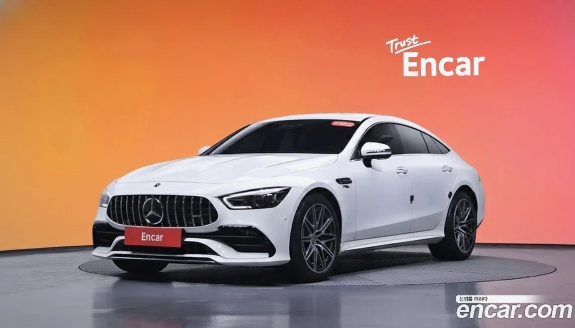 Mercedes-Benz AMG GT — фото 1