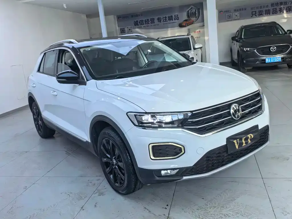 Volkswagen T-Roc — фото 2