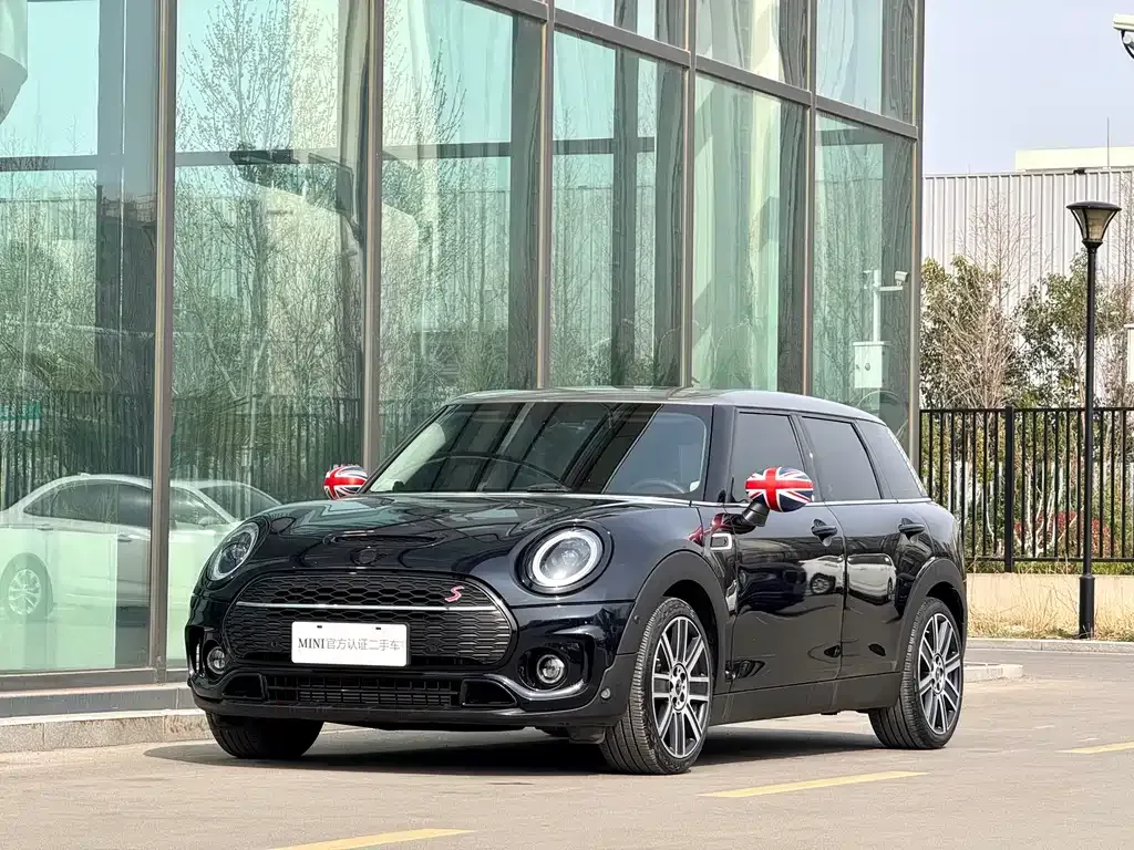 MINI Clubman — фото 9