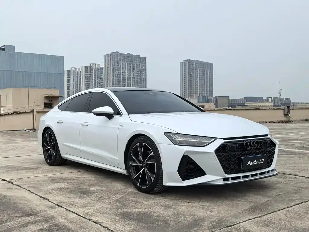 Audi A7 — фото 9