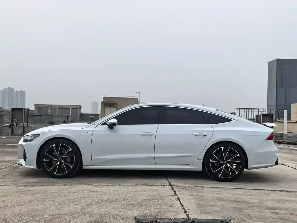 Audi A7 — фото 3